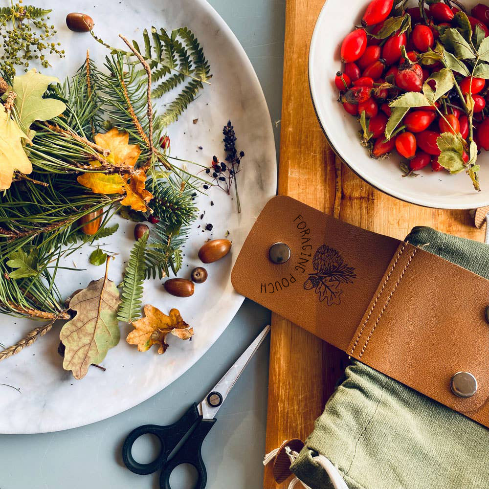 Foraging Pouch