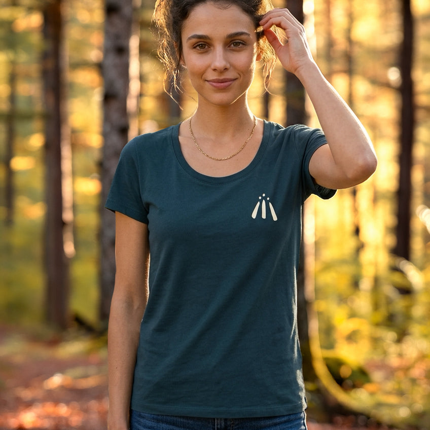 Women's 'Dotted Sunburst' Awen Scoop Neck T-Shirt in Denim