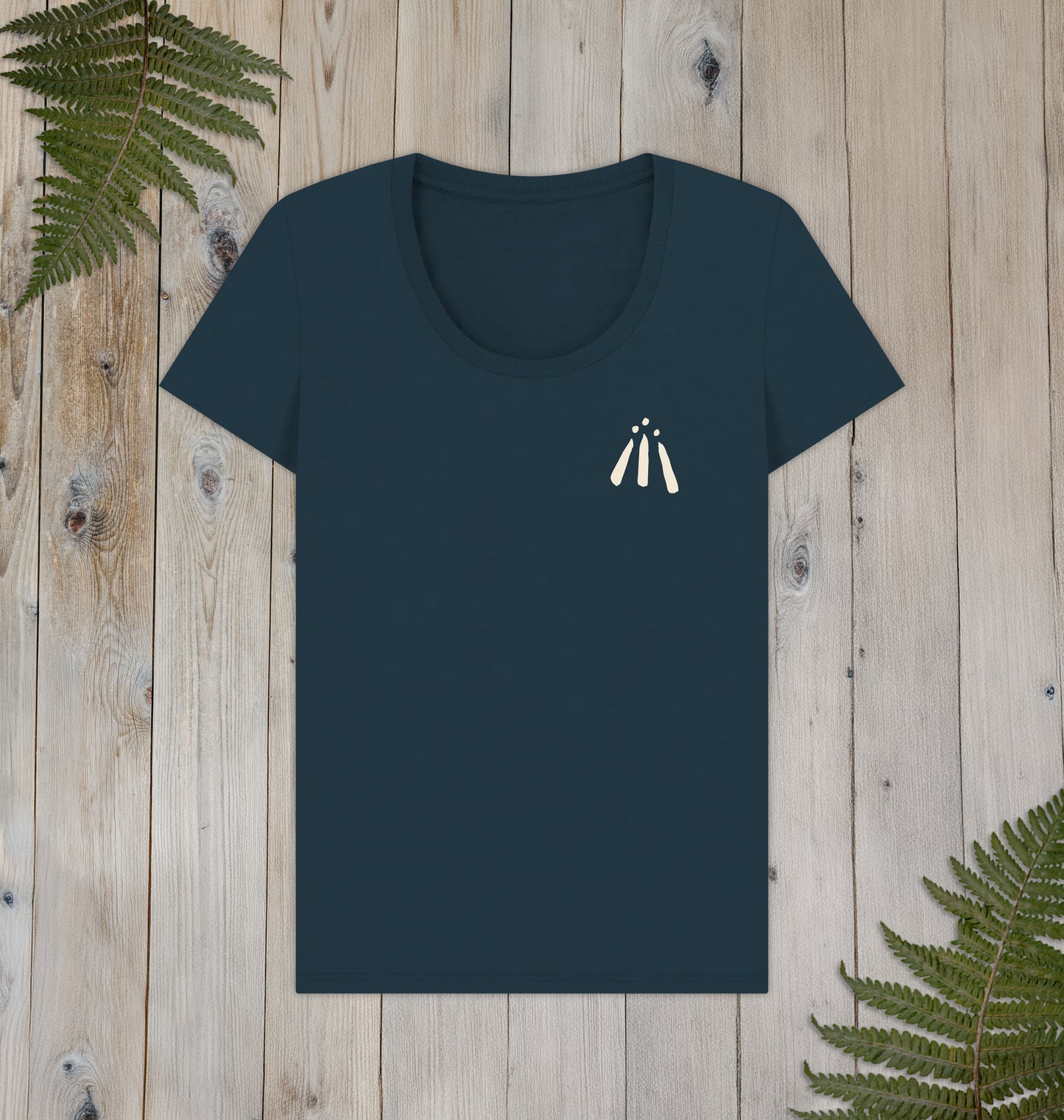 Women's 'Dotted Sunburst' Awen Scoop Neck T-Shirt in Denim